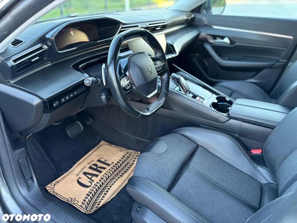 Peugeot 508 225 e-EAT8 Allure - 22