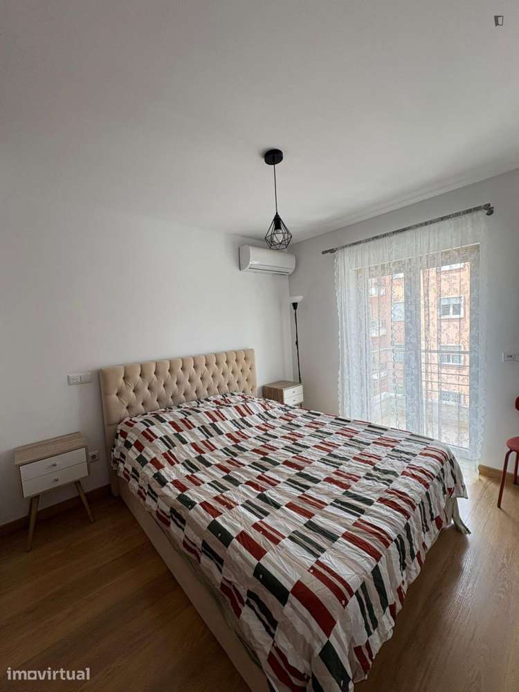Apartamento com 2 quartos - localizado em Entrecampos Lisbon - Grande imagem: 3/14