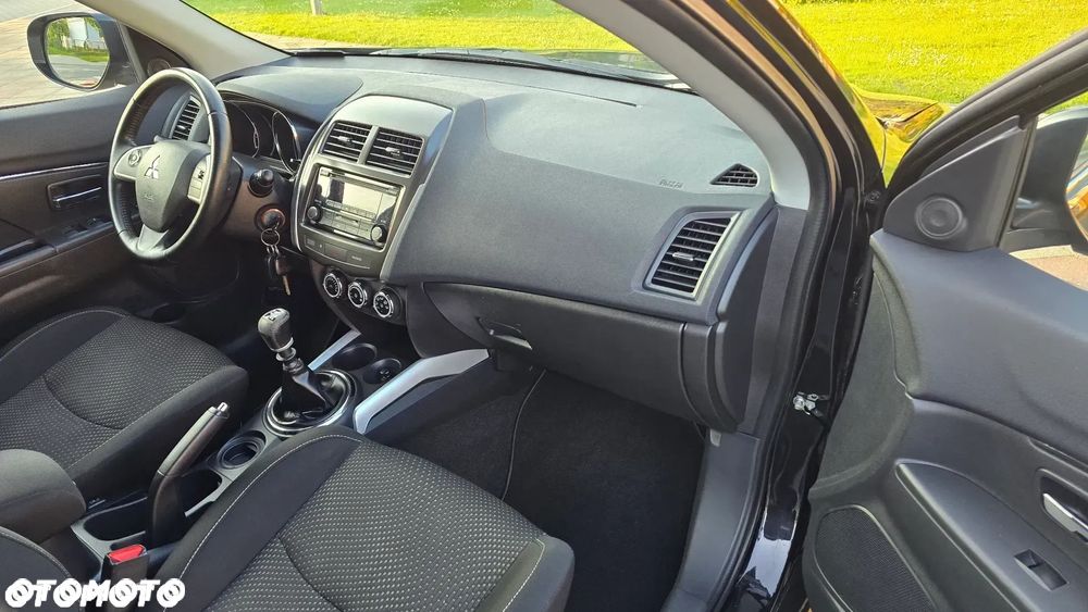 Mitsubishi ASX - 11
