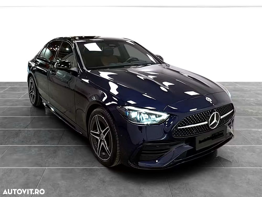 Mercedes-Benz C 200 4Matic 9G-TRONIC AMG Line - 2