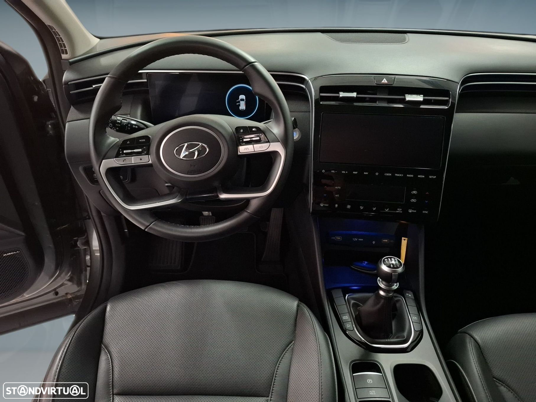 Hyundai Tucson 1.6 CRDi Vanguard - 12