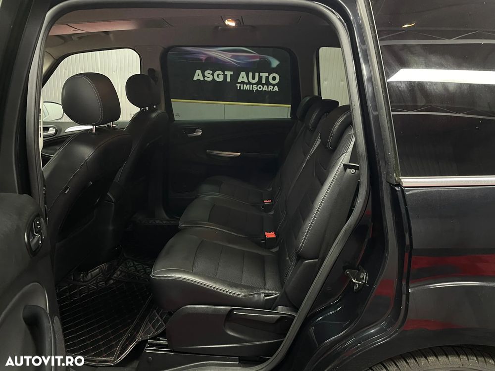Ford Galaxy - 13