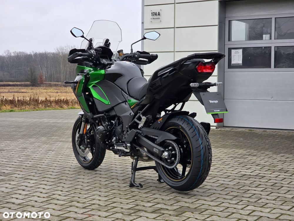 Kawasaki Versys 1000 - 10