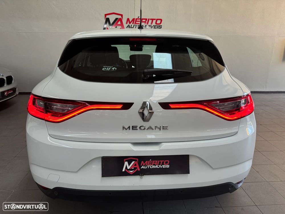 Renault Mégane 1.5 dCi Confort - 6