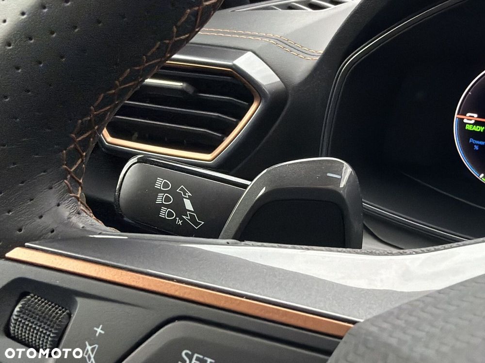 Cupra Formentor 1.4 e-Hybrid DSG - 19