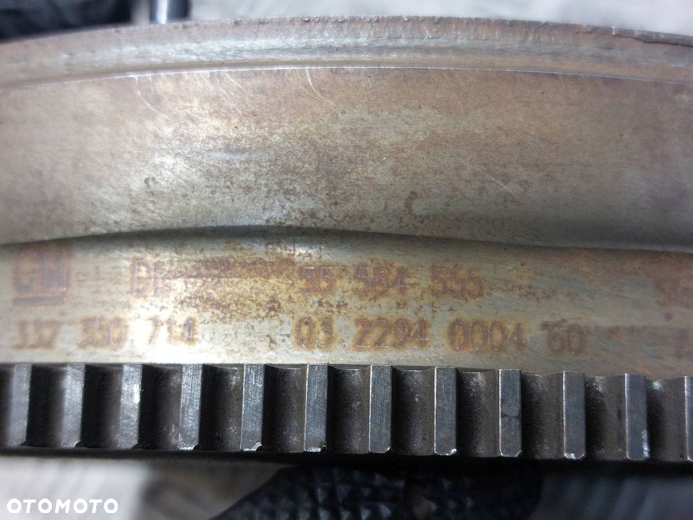 KOŁO DWUMASOWE + TARCZA + DOCISK OPEL ASTRA J  1.6 TURBO 55564555 - 3