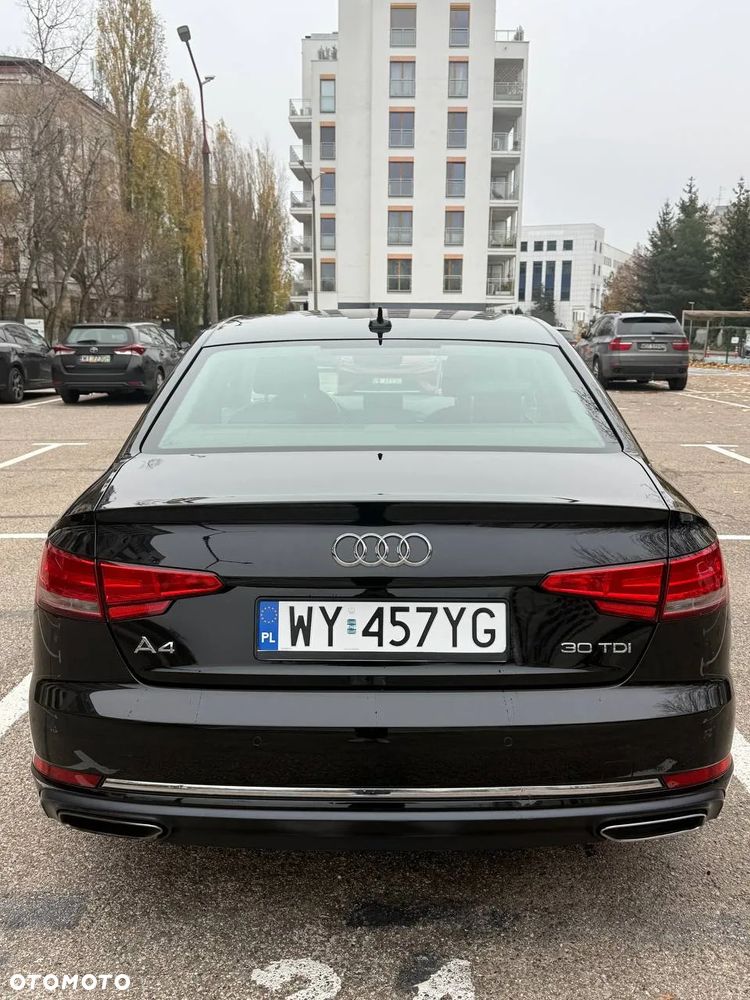 Audi A4 Limousine 30 TDI S tronic sport - 5