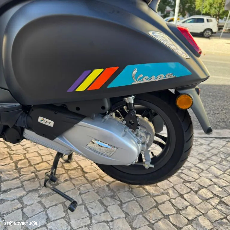 Vespa Primavera 125 - 24