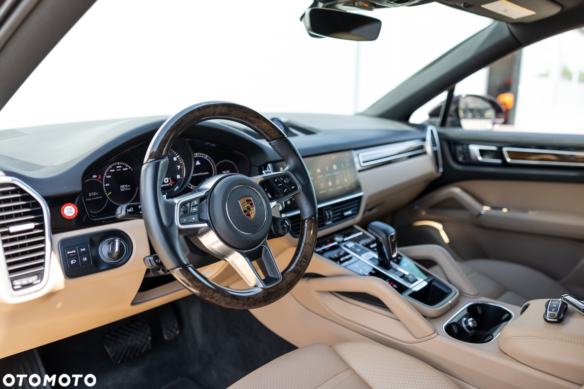 Porsche Cayenne - 10