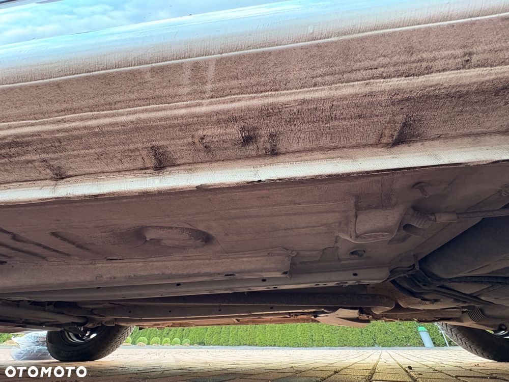 Peugeot Partner III - 23