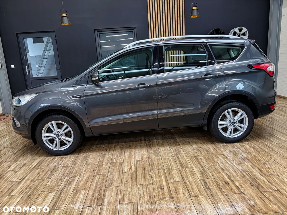 Ford Kuga 1.5 TDCi 2x4 Titanium - 11