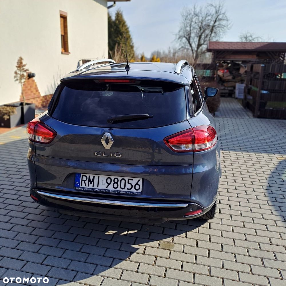Renault Clio - 16