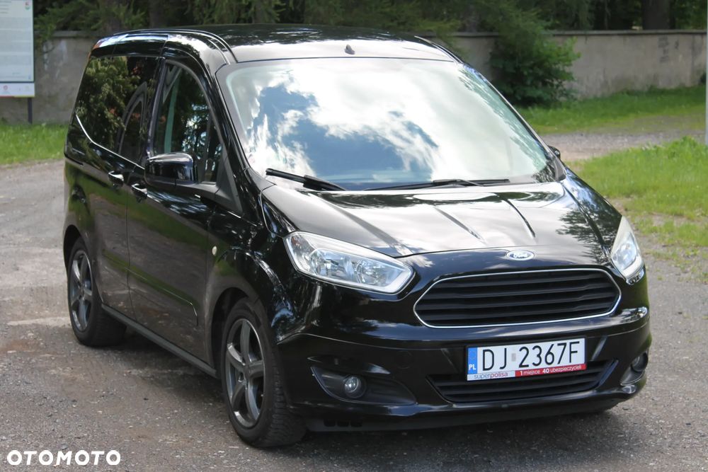 Ford Tourneo Courier 1.5 TDCi Sport - 10