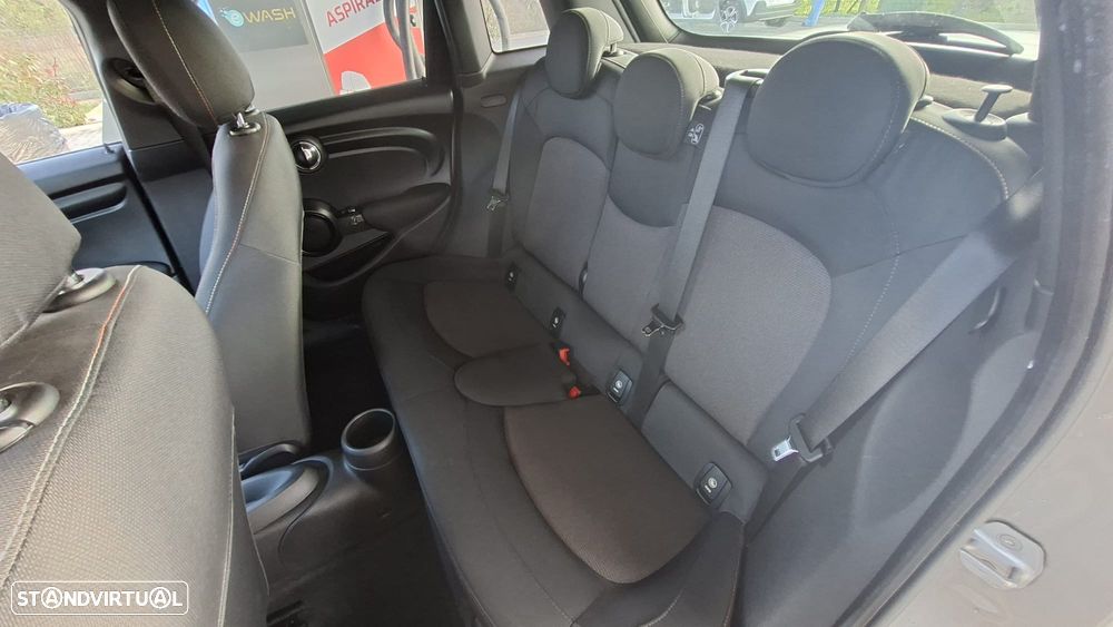 MINI 5 Portas One D - 14