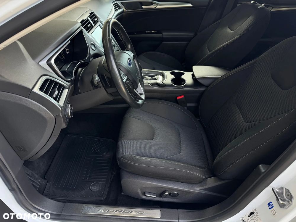 Ford Mondeo 2.0 TDCi STart-Stopp PowerShift-Aut Titanium - 30