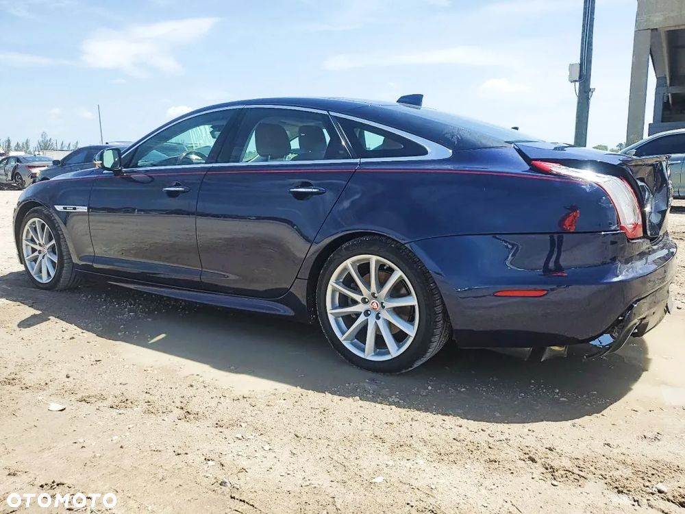 Jaguar XJ 3.0 V6 Kompressor AWD Langversion Portfolio - 3