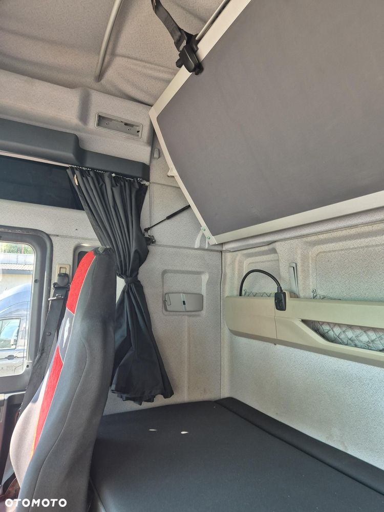 MAN TGX - 7