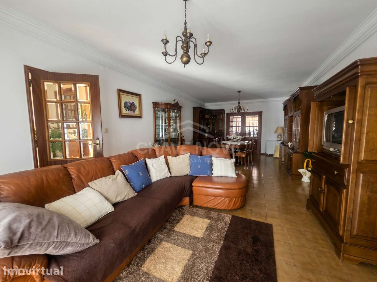 Moradia em Banda V5 c/ Garagem e Jardim em Mafamude (Laborim) - Grande imagem: 2/58
