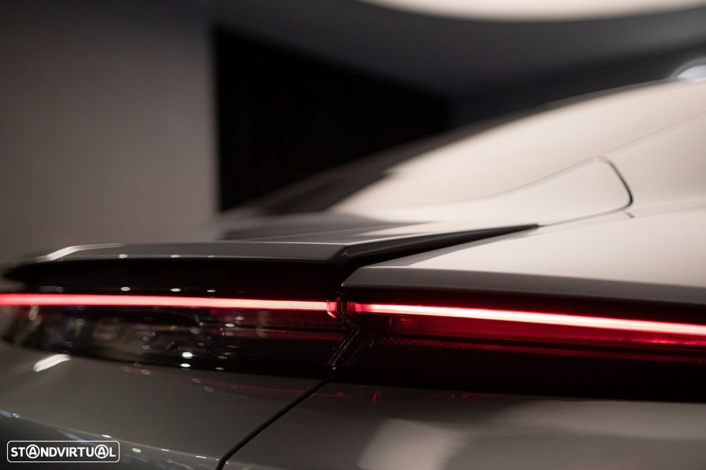 Porsche Taycan 4S Bateria Performance Plus - 36