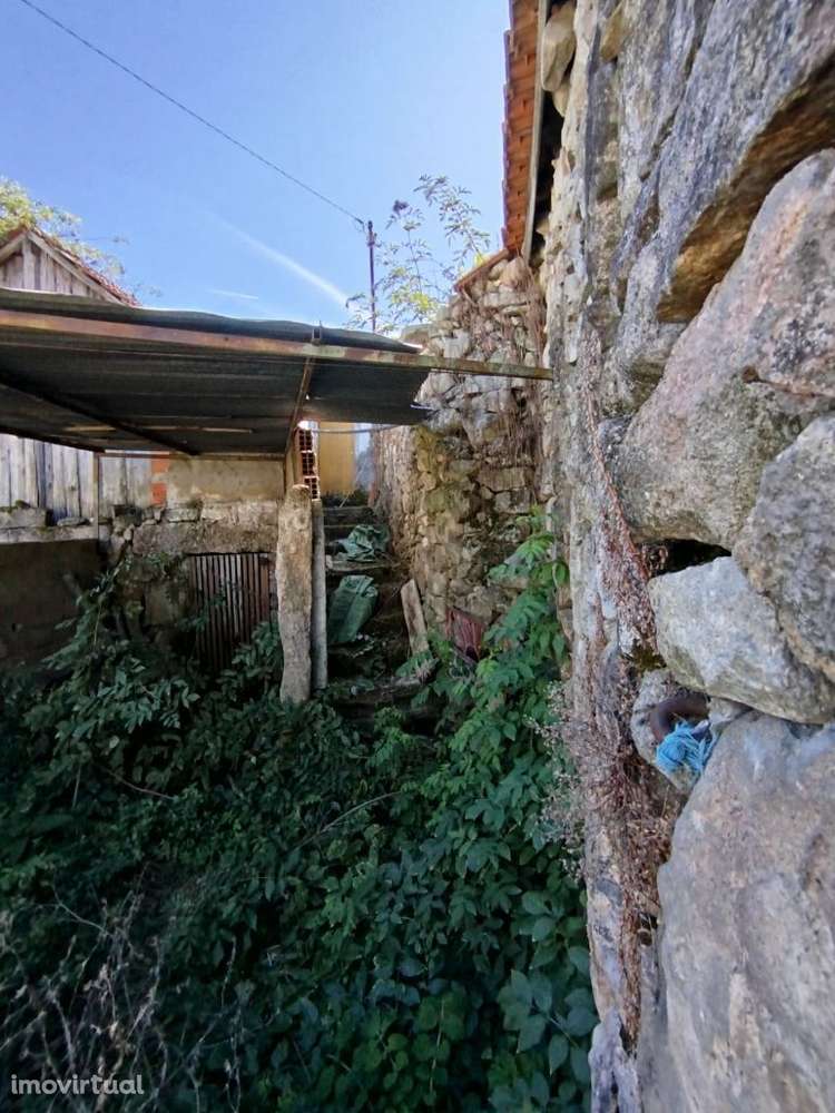 Moradia para Recuperar - Calde - Viseu - Grande imagem: 5/12