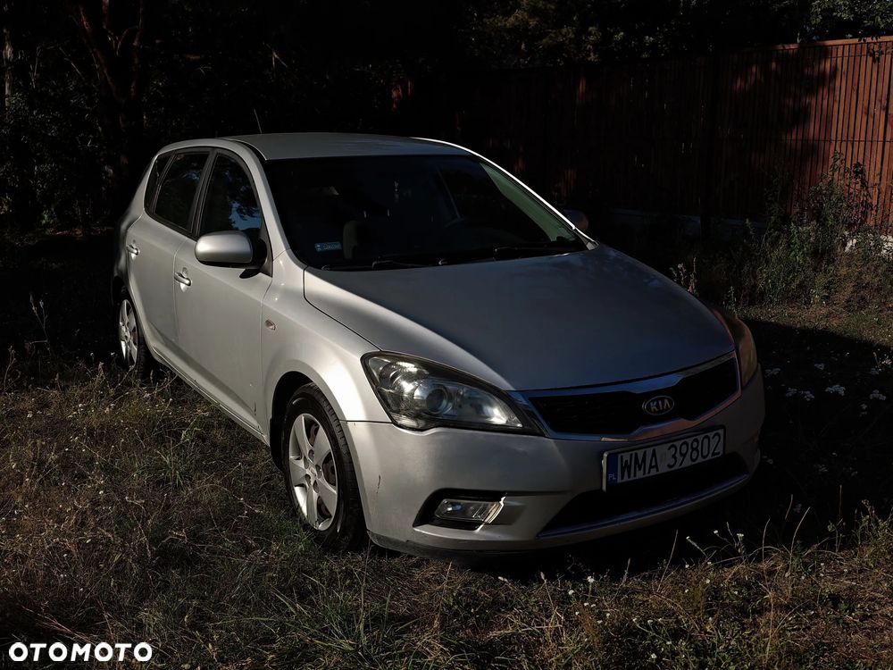 Kia Ceed 1.4 Comfort - 19