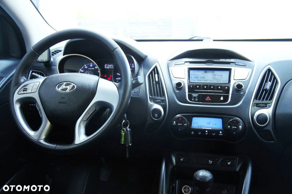 Hyundai ix35 2.0 2WD Style - 12