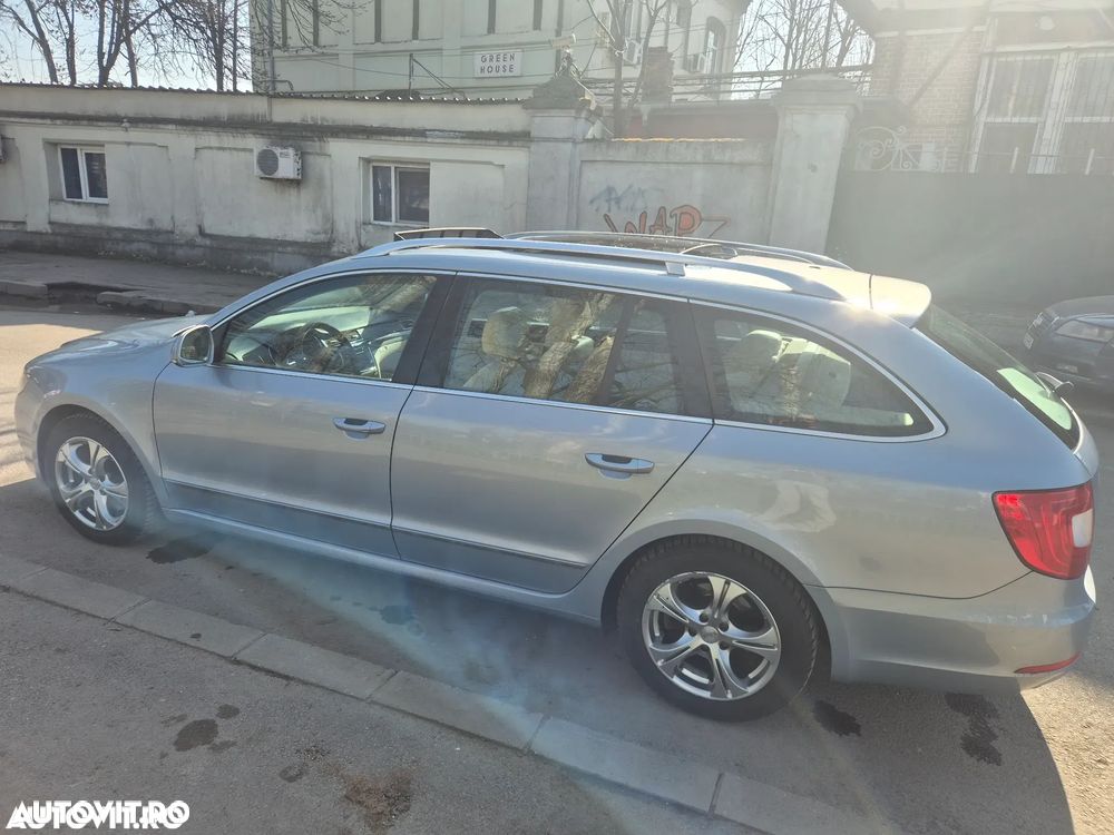 Skoda Superb 2.0 TSI Elegance DSG - 5
