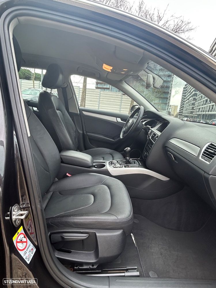 Audi A4 Avant 2.0 TDI Business Line - 13