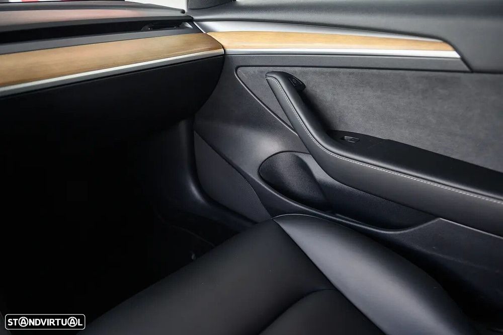 Tesla Model 3 Long Range AWD Dual Motor - 56