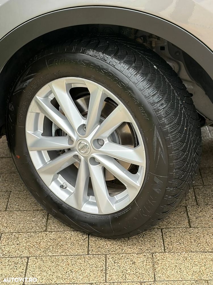 Nissan Qashqai 1.5 DCI Start/Stop N-Connecta - 19