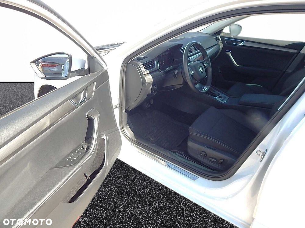 Skoda Superb 2.0 TSI Style DSG - 11