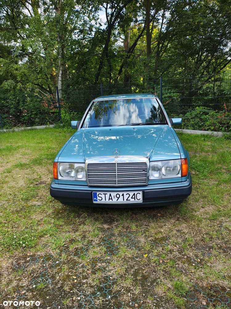 Mercedes-Benz W124 (1984-1993) - 2
