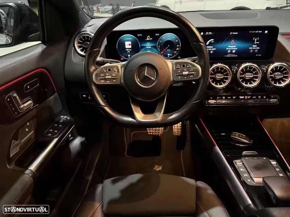 Mercedes-Benz GLA 250 e 8G-DCT AMG Line - 13