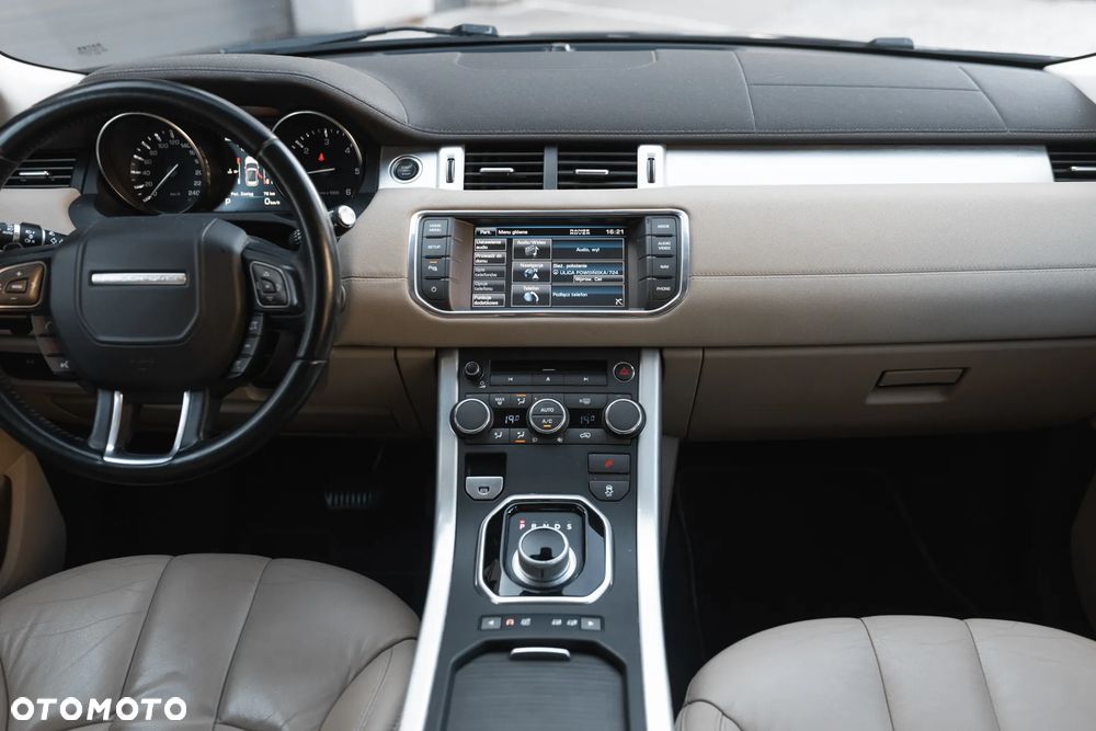 Land Rover Range Rover Evoque - 22