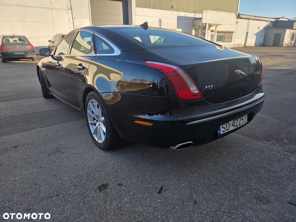 Jaguar XJ 3.0 V6 S Portfolio - 4