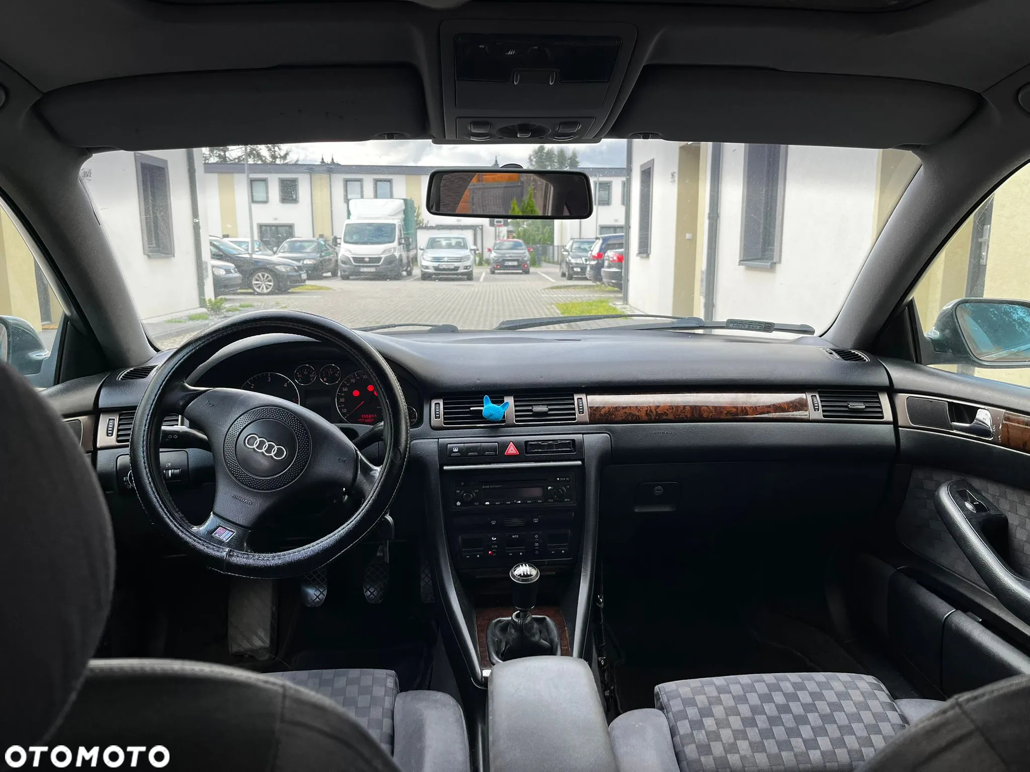 Audi A6 Avant 1.9 TDI - 13
