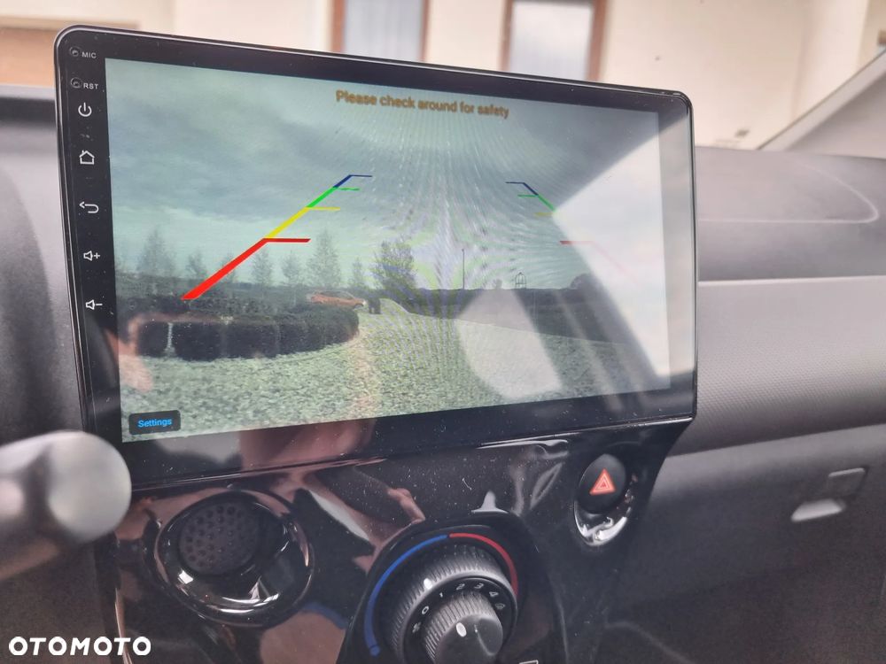 Peugeot 108 VTI 72 Style - 6