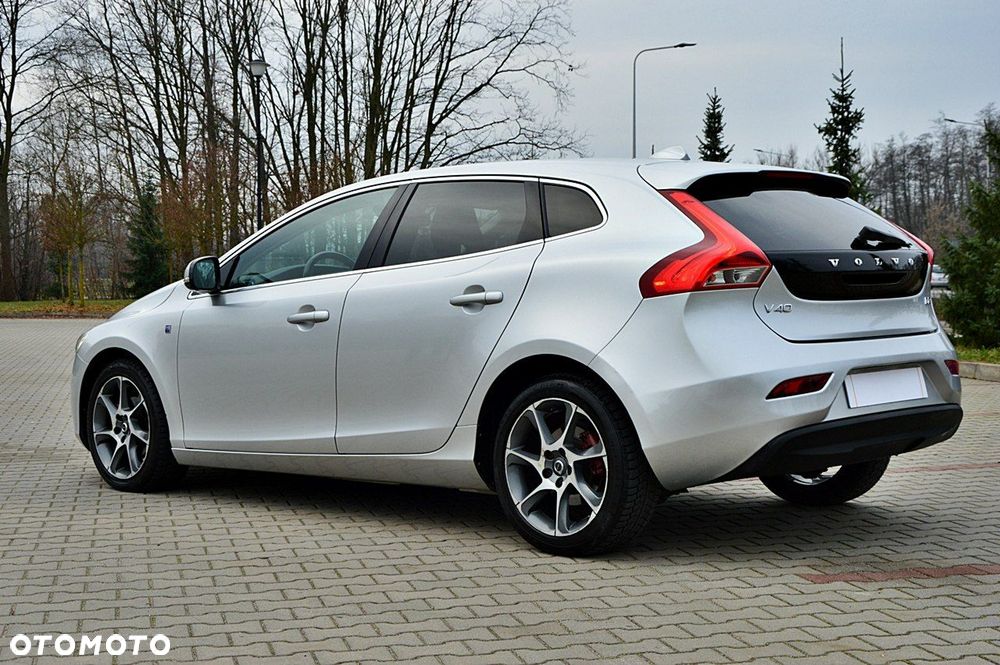 Volvo V40 - 17