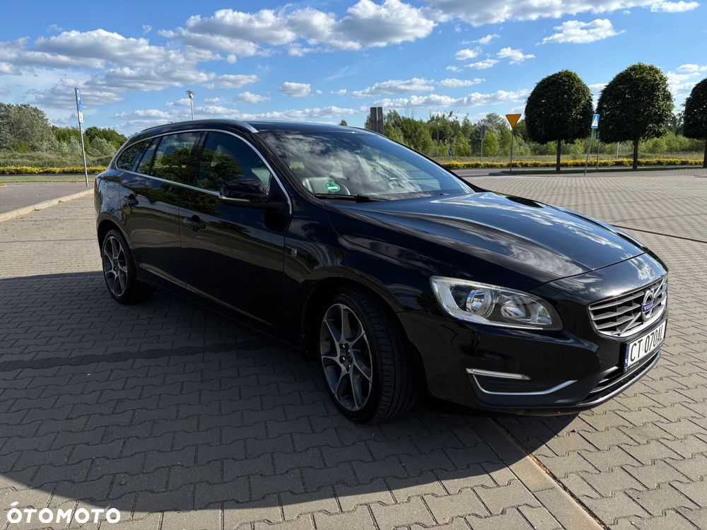 Volvo V60 ver-d3-drive--e-ocean-race - 5
