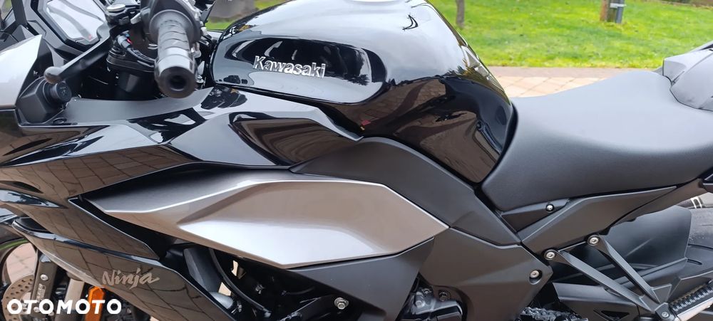 Kawasaki Ninja 1000 SX - 39