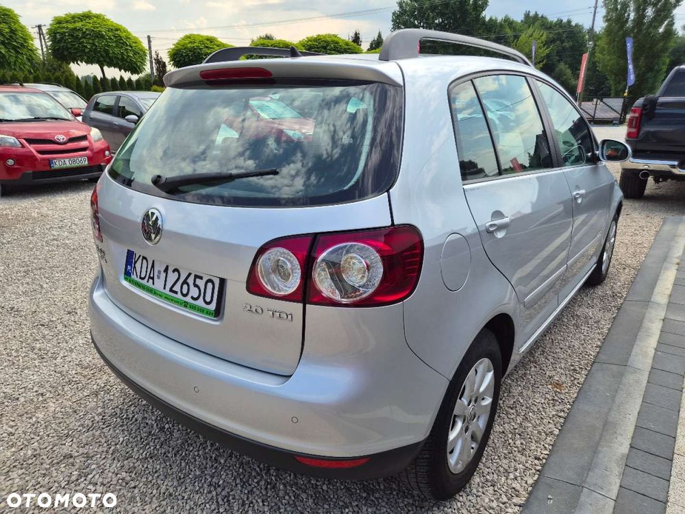 Volkswagen Golf Plus - 8