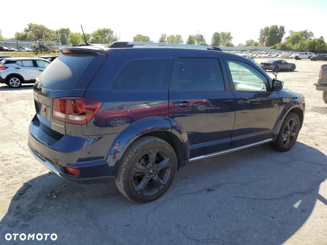 Dodge Journey - 4