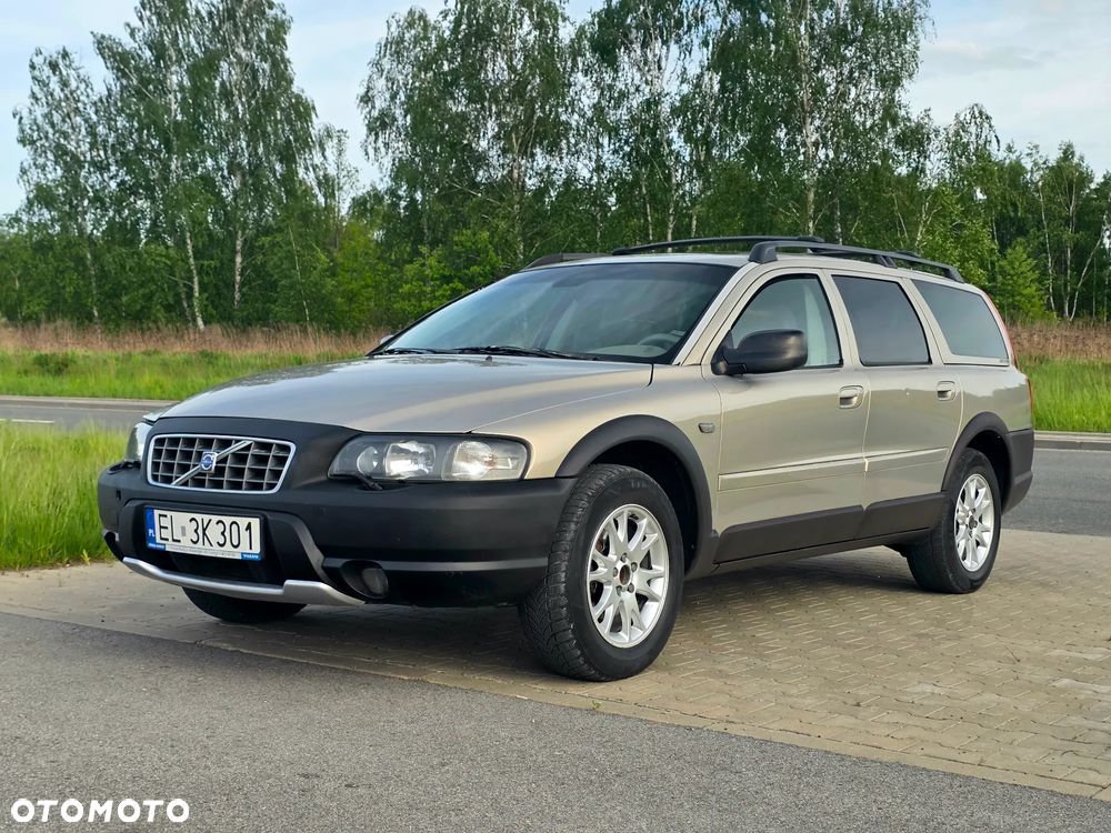 Volvo XC 70 - 1