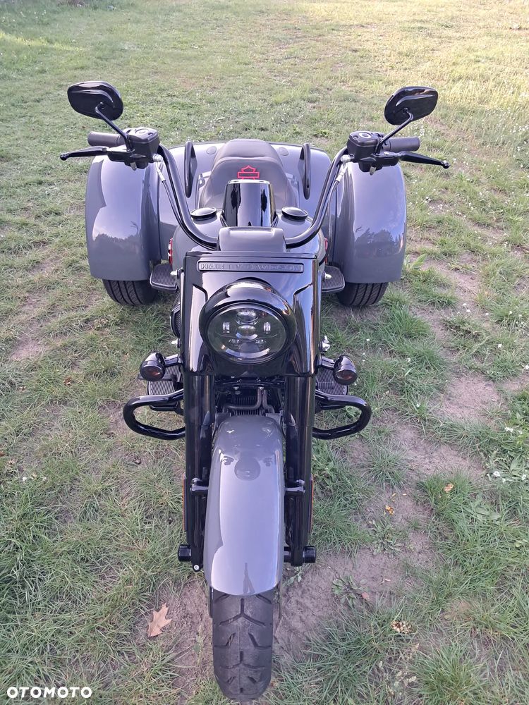 Harley-Davidson Trike Freewheeler - 13