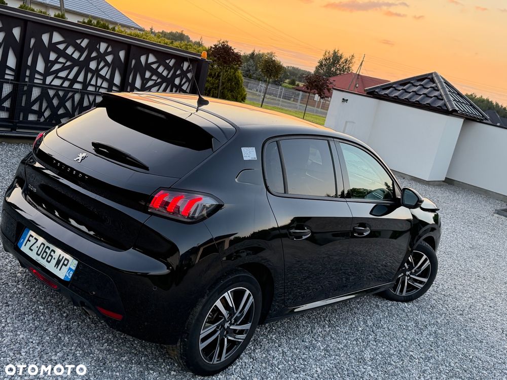 Peugeot 208 PureTech 100 Allure - 13