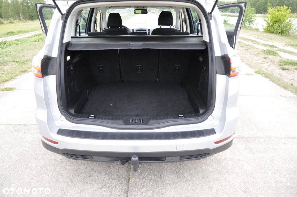 Ford S-Max 2.0 EcoBlue Titanium - 20