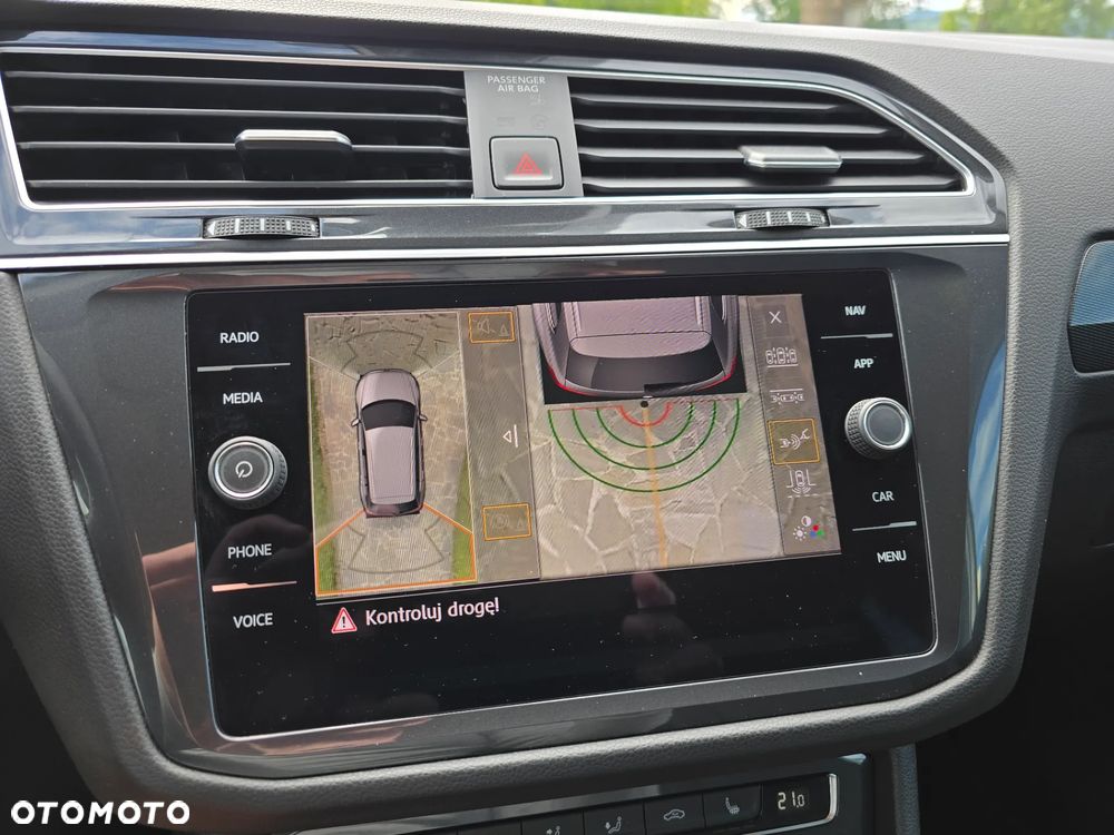 Volkswagen Tiguan 2.0 TDI SCR R-Line - 24