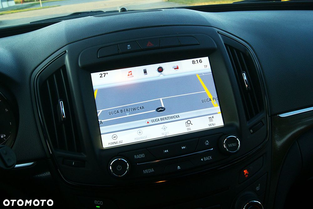Opel Insignia 2.0 CDTI Cosmo S&S - 32