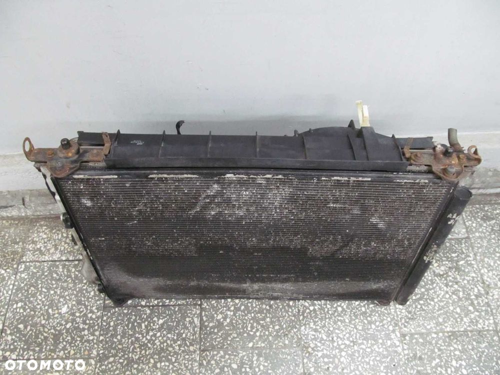 TOYOTA RAV4 III 2.2 D4D CHLODNICE WODY KLIMY KPL 06-12 - 2