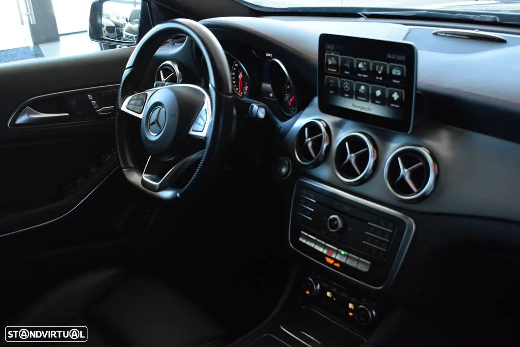 Mercedes-Benz GLA 220 d AMG Line - 47